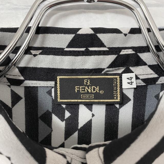 今日新着商品 【希少】イタリア製 フェンディ FENDI 半袖ポロシャツ