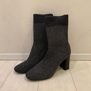 ザラ(ZARA)の【ピカ様専用】ZARA ショートブーツ ソックスブーツ グレー 37(ブーツ)