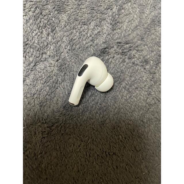 Apple(アップル)のAirPods Pro 右耳のみ スマホ/家電/カメラのオーディオ機器(ヘッドフォン/イヤフォン)の商品写真