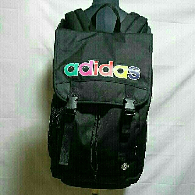 美品 ももクロ adidas リュック 黒 (箱推し) 1