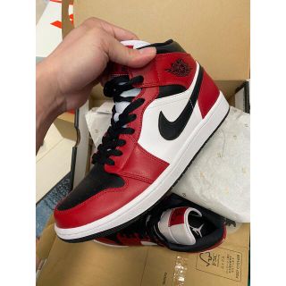 ナイキ(NIKE)のNIKE AIR JORDAN 1 MID CHICAGO BLACK TOE(スニーカー)