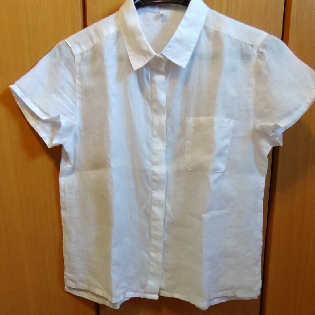 MUJI (無印良品)(ムジルシリョウヒン)の無印良品 麻 シャツ M 白  MUJI レディースのトップス(シャツ/ブラウス(半袖/袖なし))の商品写真