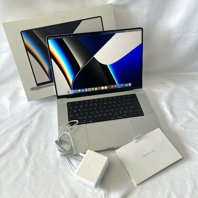 Apple(アップル)のApple MacBook Pro 16 inch MK1E3J/A M1  スマホ/家電/カメラのPC/タブレット(ノートPC)の商品写真