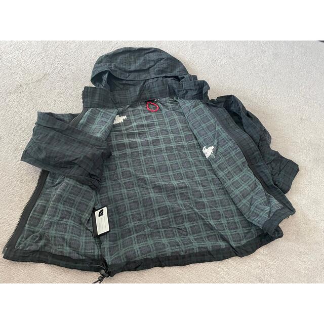 THE NORTH FACE(ザノースフェイス)のザ ノースフェイス  マウンテンパーカー  ジャケット　kid’s 100  キッズ/ベビー/マタニティのキッズ服男の子用(90cm~)(ジャケット/上着)の商品写真