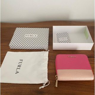 フルラ(Furla)のFURLA 二つ折りバイカラー　財布　保存袋・箱あり　美品(財布)