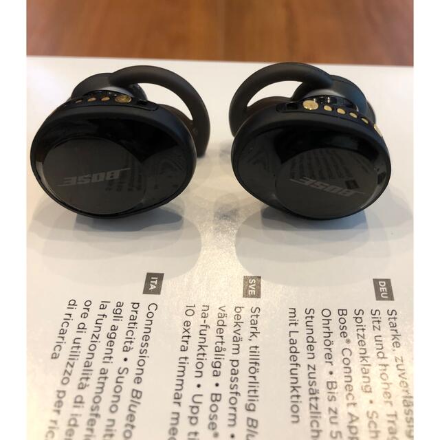 BOSE(ボーズ)のよっくん様専用BOSE SOUNDSPORT FREE ワイヤレスイヤホン スマホ/家電/カメラのオーディオ機器(ヘッドフォン/イヤフォン)の商品写真