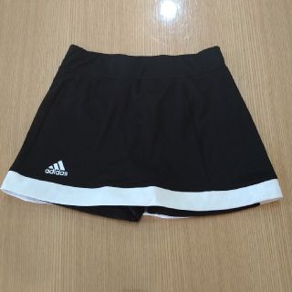 アディダス(adidas)のadidas　女の子　スカート(スカート)