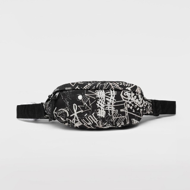 maison margiela Graffiti バムバッグ 売れ筋商品 noxcapital.de