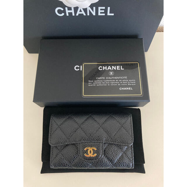 ゴールドシリアルナンバー【新品】CHANEL カードケース