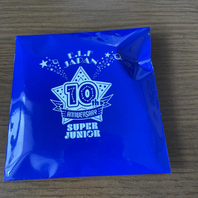 SUPER JUNIOR(スーパージュニア)のSUPER JUNIOR 手形キーホルダー エンタメ/ホビーのタレントグッズ(アイドルグッズ)の商品写真