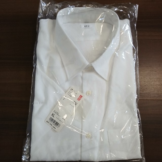 UNIQLO(ユニクロ)の[新品] ﾕﾆｸﾛ ﾄﾞﾗｲｲｰｼﾞｰｹｱﾄﾞﾋﾞｰｽﾘﾑﾌｨｯﾄｼｬﾂ(半袖) メンズのトップス(シャツ)の商品写真