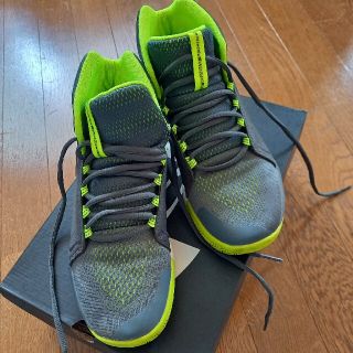 アンダーアーマー(UNDER ARMOUR)のUAスニーカー(スニーカー)