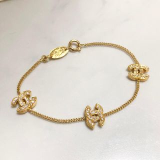 シャネル(CHANEL)のシャネル　ブレスレット　ココマーク　3連　ラインストーン　金　ゴールド　2 ☆(ブレスレット/バングル)