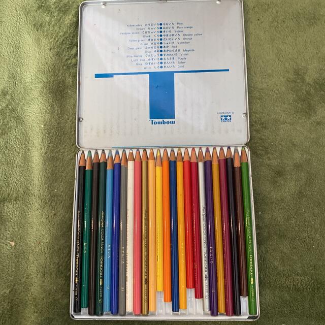 トンボ鉛筆(トンボエンピツ)の色鉛筆24色　レトロ　昭和時代 エンタメ/ホビーのアート用品(色鉛筆)の商品写真