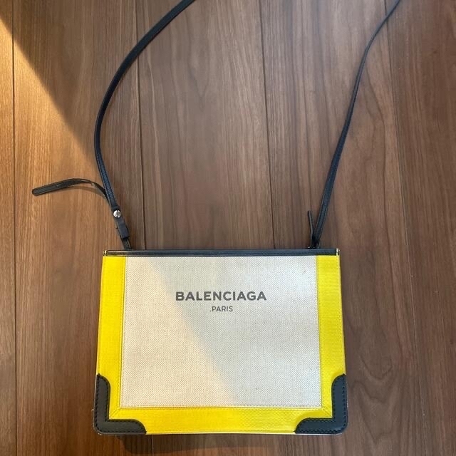 BALENCIAGA ネイビー　ポシェット　ショルダー　イエロー　バッグ