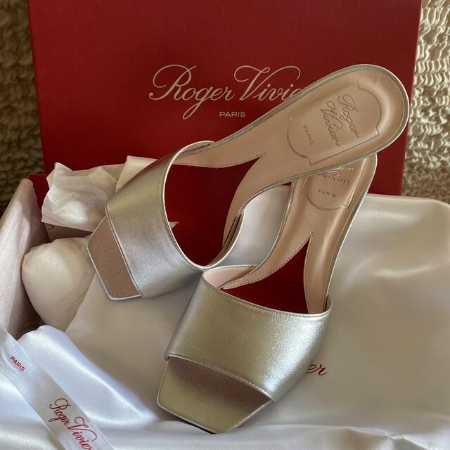 ROGER VIVIER   半額！ ロジェヴィヴィエ ミュール .5 シルバー