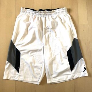 ナイキ(NIKE)のNIKE バスパン　白　XL(バスケットボール)