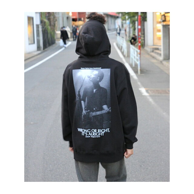 bonjour records(ボンジュールレコーズ)の【ブラック（01）】【bonjour records】トム ヨークHOODIE レディースのトップス(パーカー)の商品写真