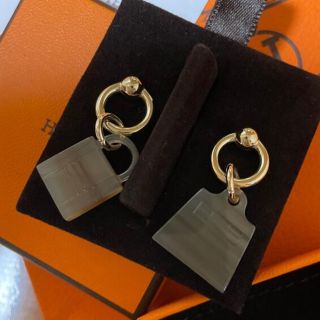 エルメス ケリー ピアスの通販 59点 | Hermesのレディースを買うならラクマ