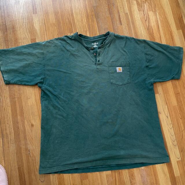 carhartt(カーハート)のcarhartt Tシャツ（XLサイズ） メンズのトップス(Tシャツ/カットソー(半袖/袖なし))の商品写真