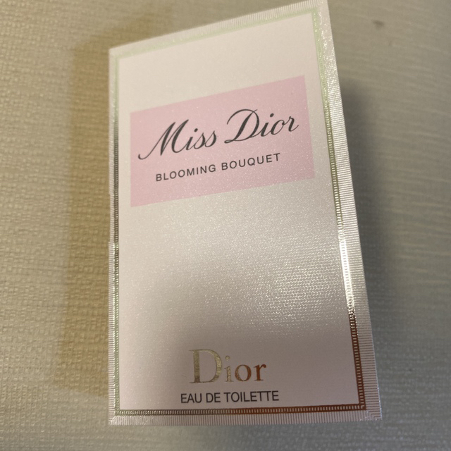 Dior(ディオール)のジャドールオードゥパルファン コスメ/美容の香水(香水(女性用))の商品写真