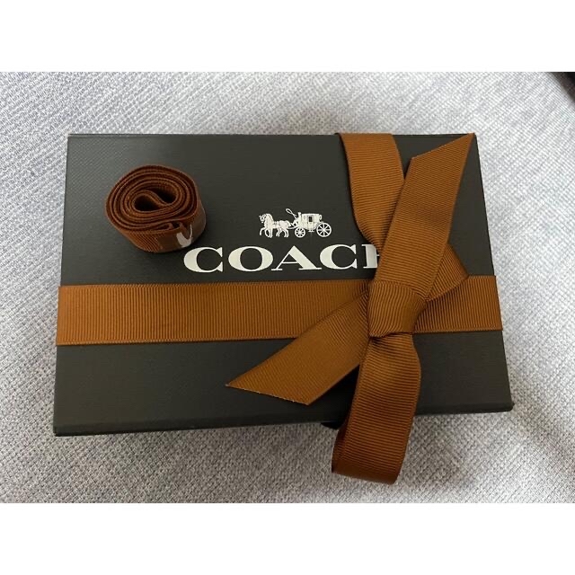 COACH(コーチ)のKaori様専用☆ピンク新品未使用品 レディースのファッション小物(財布)の商品写真