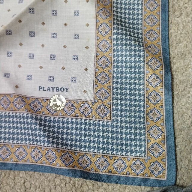PLAYBOY(プレイボーイ)のPLAY BOY　ハンカチ メンズのファッション小物(ハンカチ/ポケットチーフ)の商品写真
