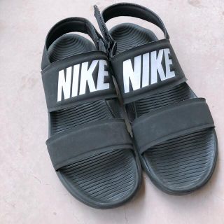 ナイキ(NIKE)のNIKE サンダル　25.0(サンダル)