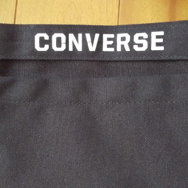 CONVERSE(コンバース)のサコッシュ　CONVERSE レディースのバッグ(ボディバッグ/ウエストポーチ)の商品写真