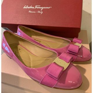 サルヴァトーレフェラガモ(Salvatore Ferragamo)の廃盤❤️着用1度のみ❤️Salvatore Ferragamo フラットシューズ(バレエシューズ)