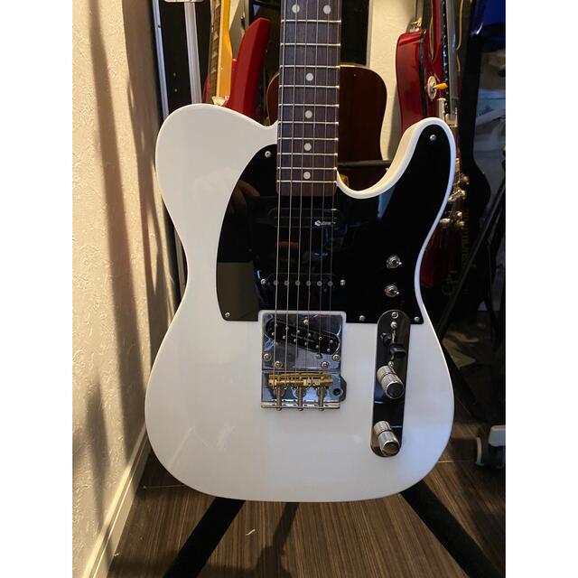 Fender(フェンダー)のFender MIYAVI TELECASTER+fenderディスプレイケース 楽器のギター(エレキギター)の商品写真