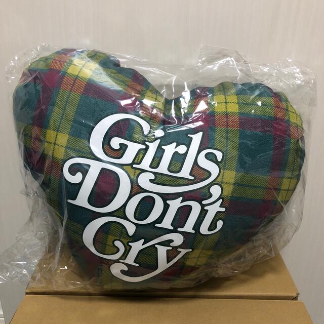 girls don't cry クッション ピロー 伊勢丹カラー