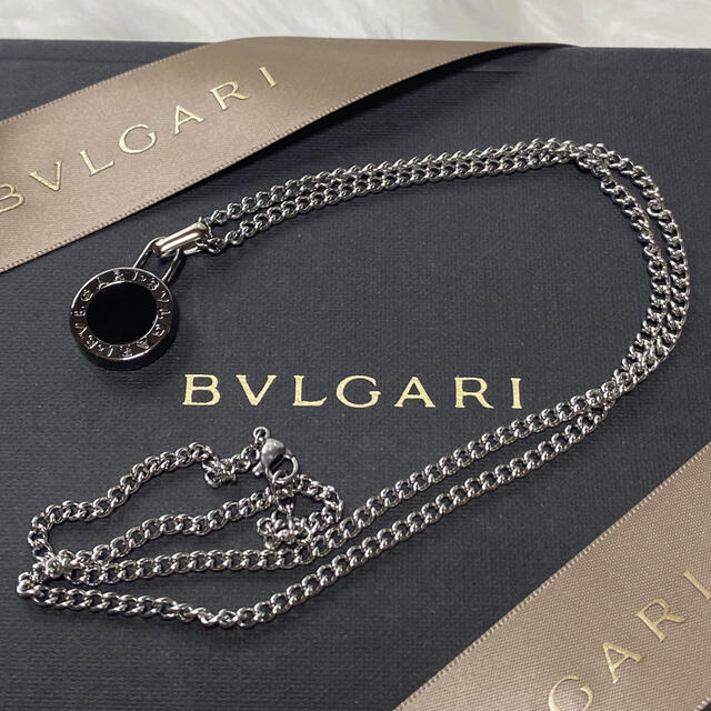 【新品正規品】BVLGARI ペンダント チャーム +チェーン 革紐 ネックレス