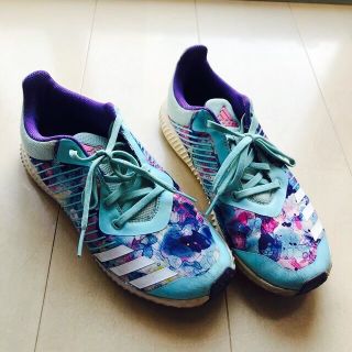 アディダス(adidas)のadidas 綺麗色　23-24cm(スニーカー)