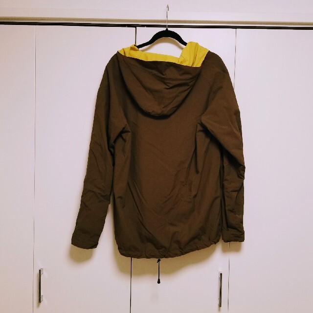 BURTON(バートン)のBURTON マウンテンパーカージャケットコート リバーシブル茶×カラシ L メンズのジャケット/アウター(マウンテンパーカー)の商品写真