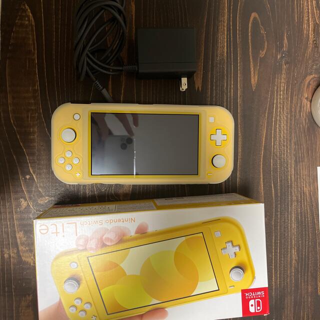 Nintendo Switch Lite イエロー