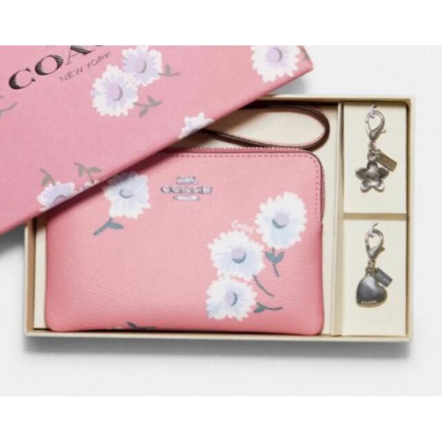 COACH(コーチ)のCOACH corner zip risutoretto Daisy print レディースのファッション小物(ポーチ)の商品写真