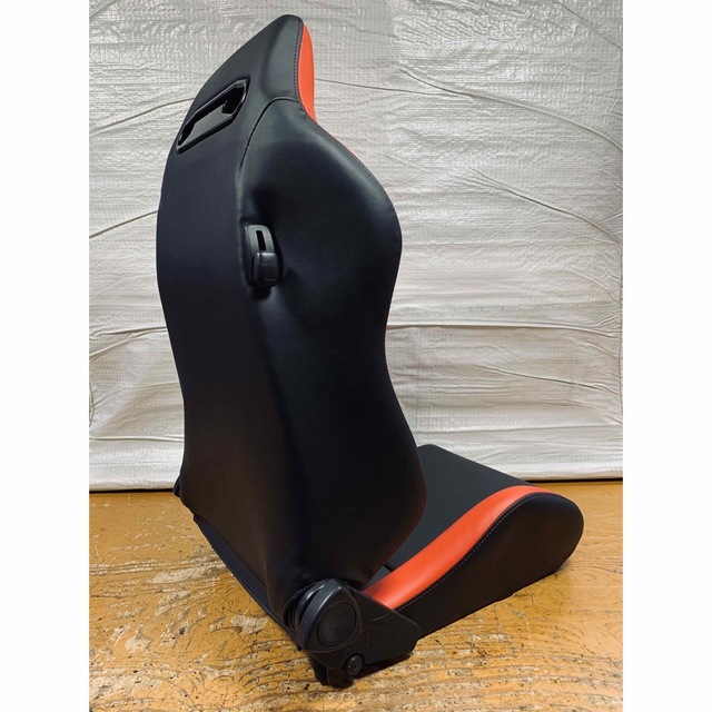 RECARO(レカロ)のレカロ RECARO SR-3 セミオーダー 張替品 シングルステッチ 自動車/バイクの自動車(汎用パーツ)の商品写真