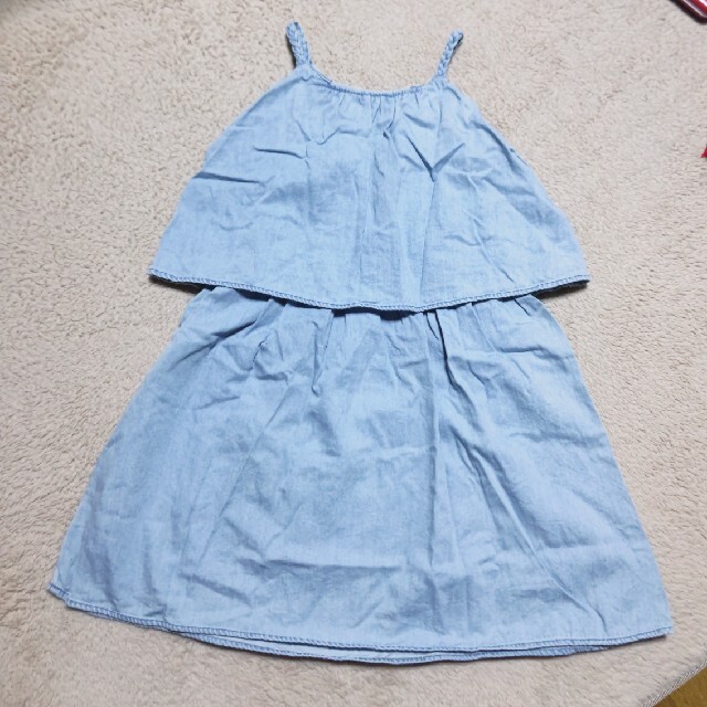 GU(ジーユー)のお値下げ❣️110cm 【GU】デニム ワンピース キッズ/ベビー/マタニティのキッズ服女の子用(90cm~)(ワンピース)の商品写真