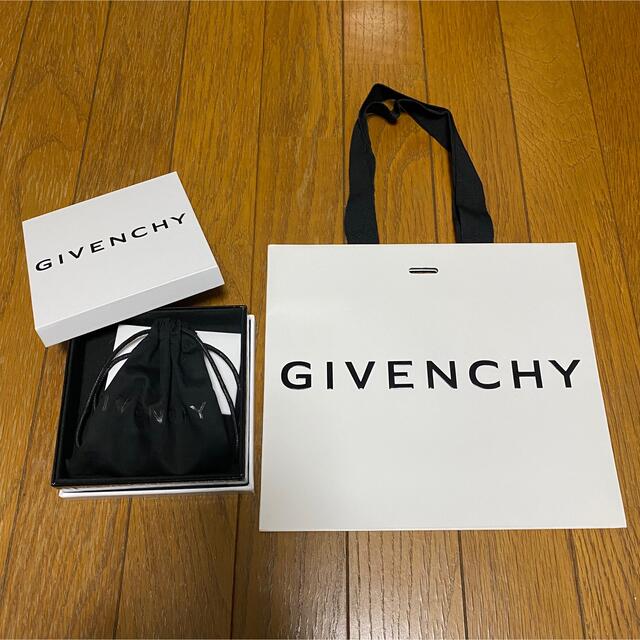 GIVENCHY(ジバンシィ)の公式サイト購入証拠写真有り★givenchy Gリンクネックレス レディースのアクセサリー(ネックレス)の商品写真