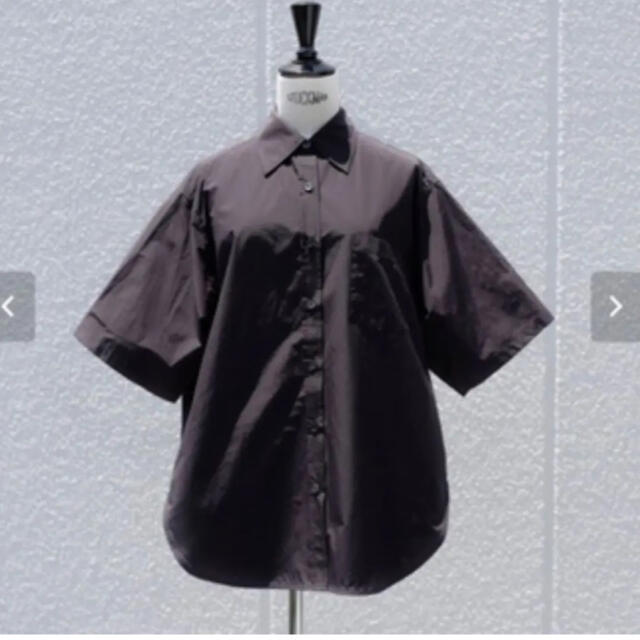 Ron Herman(ロンハーマン)のレア　gypsophila 黒　半袖シャツ　ayako レディースのトップス(シャツ/ブラウス(半袖/袖なし))の商品写真