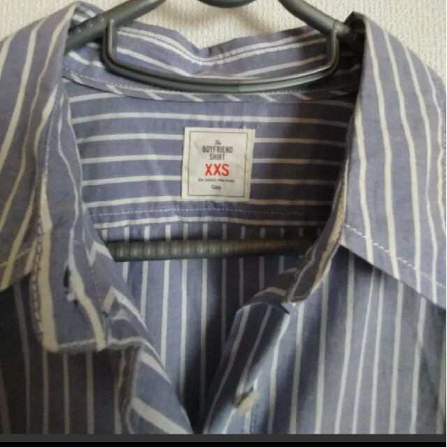 GAP(ギャップ)のGAP ボーイフレンドシャツ ストライプ レディースのトップス(シャツ/ブラウス(長袖/七分))の商品写真
