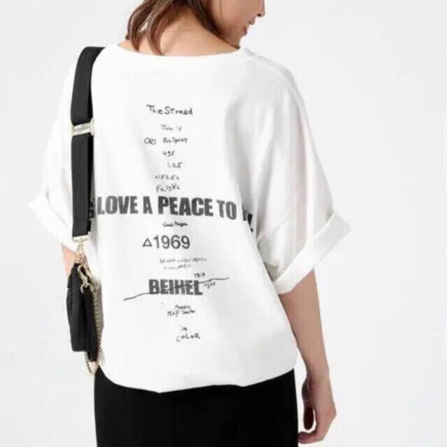 ドゥーズィエムクラス LOVE A PEACE バックプリントTシャツ