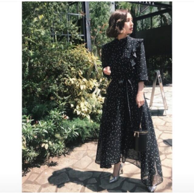 Ameri VINTAGE(アメリヴィンテージ)のAmeri アメリ POWER SHOULDER FRILL DRESS レディースのワンピース(ロングワンピース/マキシワンピース)の商品写真