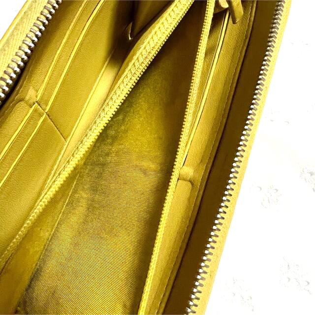 CHANEL(シャネル)の【専用】CHANEL シャネル カメリア 長財布 ラムスキン ラウンドジップ レディースのファッション小物(財布)の商品写真
