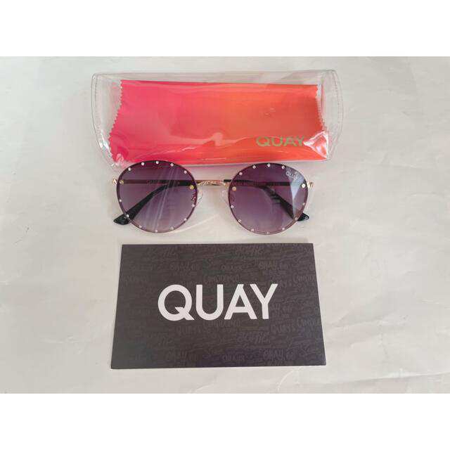 Quay Eyeware Australia(クエイアイウェアオーストラリア)のQuay Australia クエイオーストリア　ブラックサングラス レディースのファッション小物(サングラス/メガネ)の商品写真