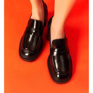 チャールズアンドキース(Charles and Keith)のペニーローファー パンプス (ハイヒール/パンプス)