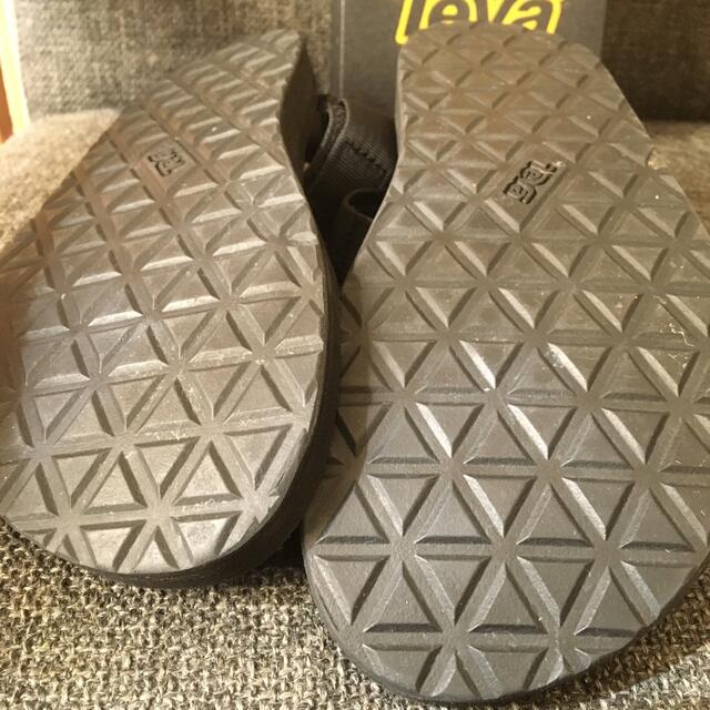 Teva(テバ)の美品　teva サンダル　黒　original universal 27.0  メンズの靴/シューズ(サンダル)の商品写真