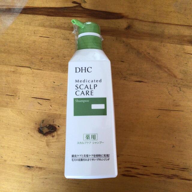 DHC(ディーエイチシー)のDHC スカルプシャンプー　550ml コスメ/美容のヘアケア/スタイリング(シャンプー)の商品写真