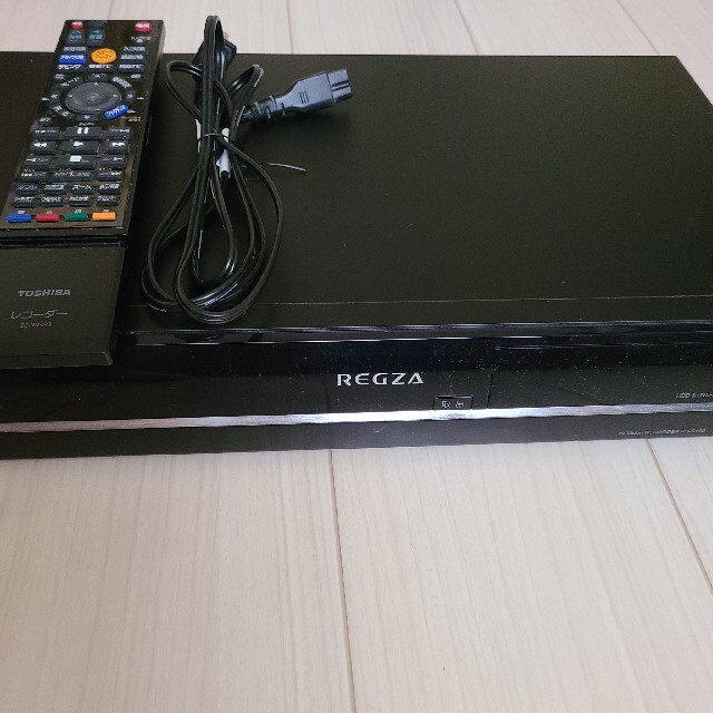 東芝(トウシバ)の【東芝】　REGZA　DVDレコーダー スマホ/家電/カメラのテレビ/映像機器(DVDレコーダー)の商品写真